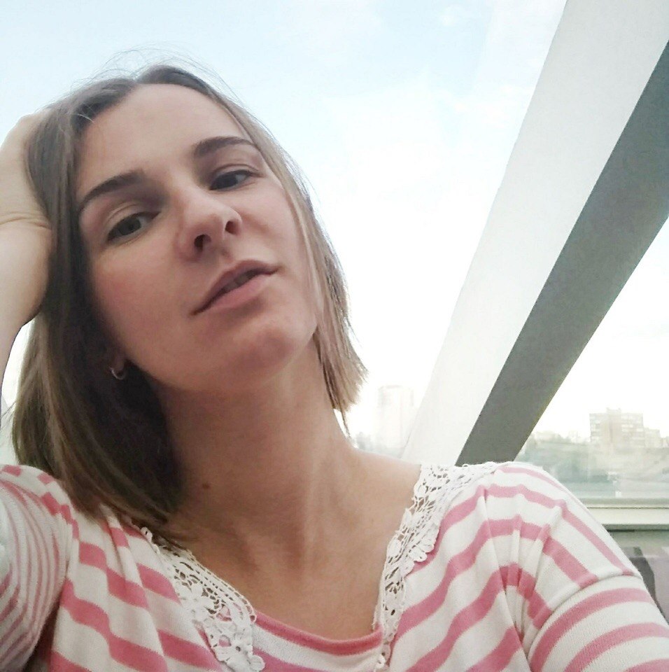 Irina Kukrusova - About Irina Kukrusova, Biography, Exhibitions and ...